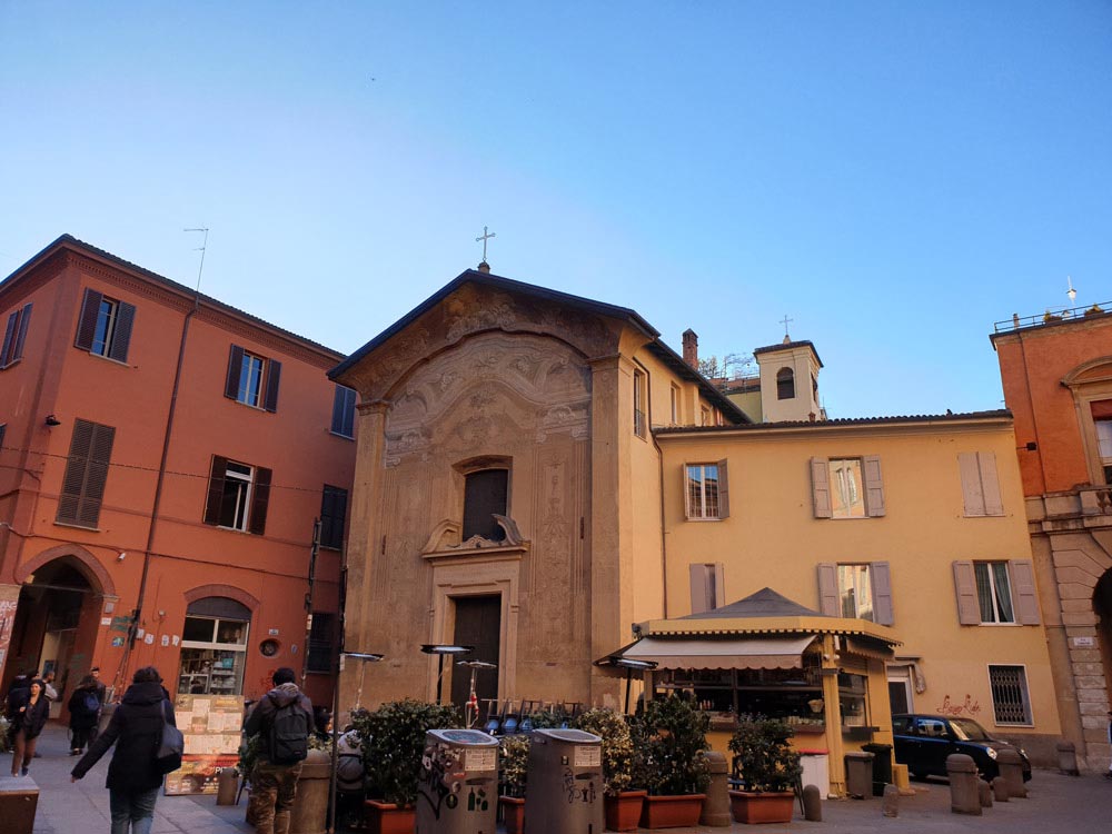 bologna-italy-church-maria-frangieh-blog-travel bologna-italy-church-maria-frangieh-blog-travel